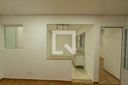 Sala  de casa para alugar com 1 quarto, 50m² em Parque Ribeiro de Lima, Barueri