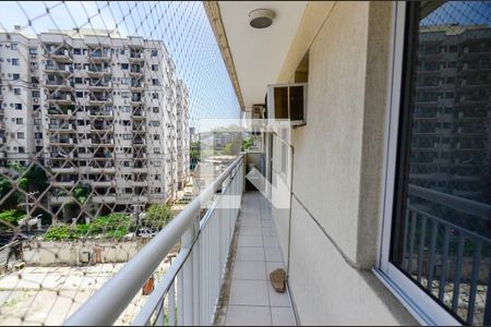Sala de apartamento à venda com 3 quartos, 85m² em Imperial de São Cristóvão, Rio de Janeiro