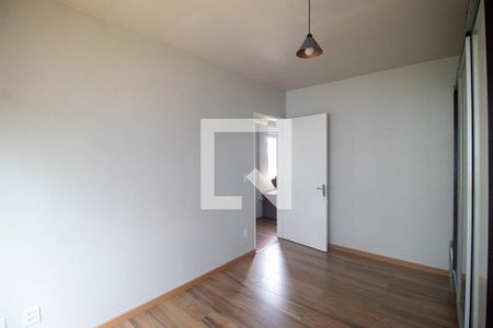 Quarto 1 de apartamento para alugar com 2 quartos, 75m² em Azenha, Porto Alegre