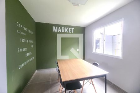 Mini Market de kitnet/studio para alugar com 1 quarto, 19m² em Vila Ema, São Paulo