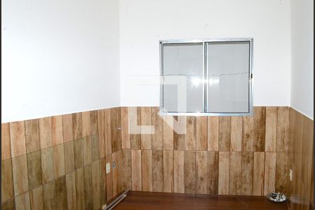 Quarto 1 de casa para alugar com 2 quartos, 48m² em Aarão Reis, Belo Horizonte