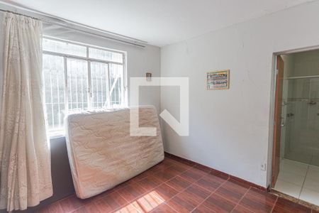 Suíte de casa à venda com 5 quartos, 300m² em Aparecida, Belo Horizonte