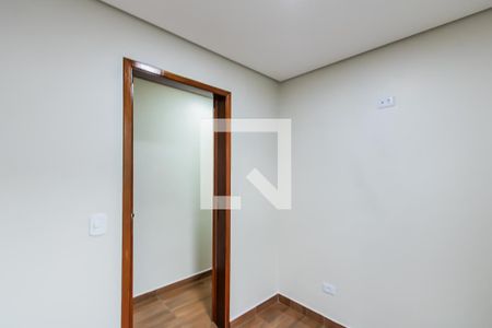 Quarto 2 de casa para alugar com 2 quartos, 47m² em Jardim Sao Nicolau, São Paulo