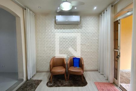 Sala de Estar de casa à venda com 3 quartos, 100m² em Jardim São Vicente, Campinas