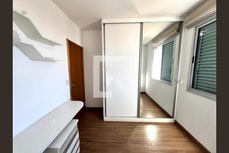 Apartamento à venda com 4 quartos, 132m² em Prado, Belo Horizonte
