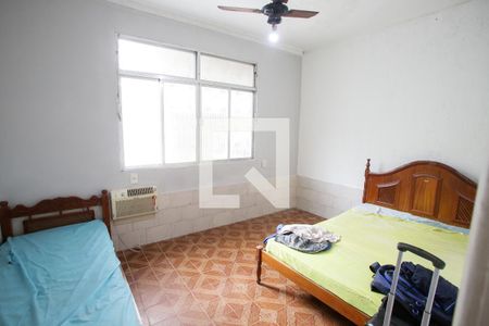 Quarto 1 de casa para alugar com 2 quartos, 90m² em Taquara, Rio de Janeiro