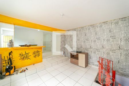 Sala/Cozinha de casa para alugar com 1 quarto, 50m² em Vila Nhocuné, São Paulo