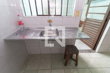 Cozinha de casa para alugar com 1 quarto, 37m² em Vila Nova Curuca, São Paulo