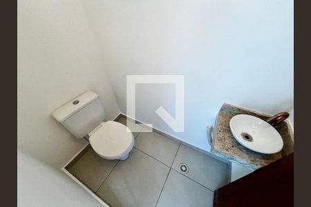 Lavabo de casa de condomínio à venda com 2 quartos, 43m² em Parada Inglesa, São Paulo