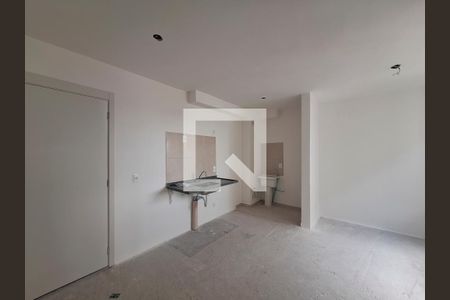 Sala/Cozinha de apartamento à venda com 2 quartos, 38m² em Vila Hebe, São Paulo
