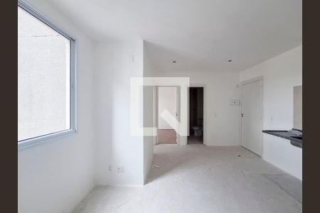 Sala/Cozinha de apartamento à venda com 2 quartos, 38m² em Vila Hebe, São Paulo