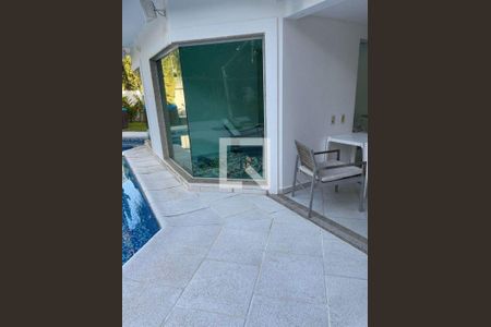 Casa à venda com 5 quartos, 1200m² em Barra da Tijuca, Rio de Janeiro