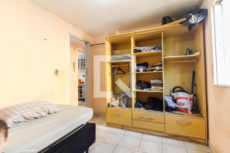 Quarto 1 de apartamento para alugar com 2 quartos, 50m² em Jardim Miriam, São Paulo