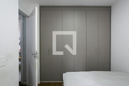 Quarto 1 de apartamento para alugar com 2 quartos, 44m² em Penha de França, São Paulo