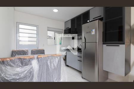 Sala/Cozinha de apartamento para alugar com 1 quarto, 42m² em Cidade Patriarca, São Paulo
