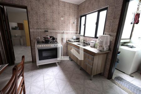Cozinha de apartamento à venda com 2 quartos, 62m² em Vila Homero Thon, Santo André