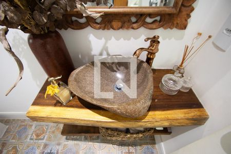 lavabo de casa à venda com 4 quartos, 200m² em Jardim Paulista, São Paulo