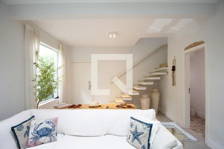 sala de estar de casa à venda com 4 quartos, 200m² em Jardim Paulista, São Paulo