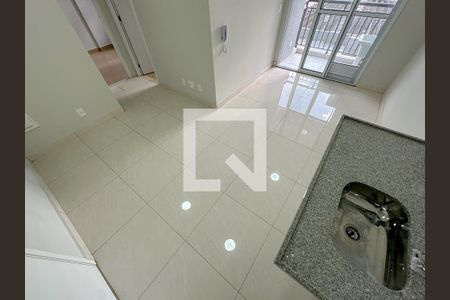 Sala/Cozinha de apartamento para alugar com 2 quartos, 41m² em Lapa, São Paulo