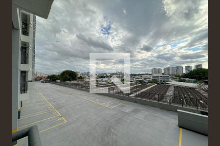 Vista da Varanda da Sala/Cozinha de apartamento para alugar com 2 quartos, 41m² em Lapa, São Paulo