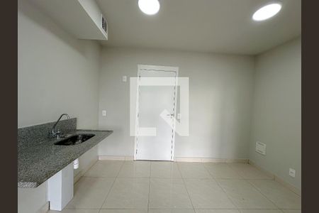 Sala/Cozinha de apartamento para alugar com 2 quartos, 41m² em Lapa, São Paulo