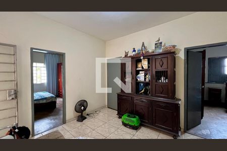 sala  de casa à venda com 3 quartos, 360m² em Nova Vista, Belo Horizonte