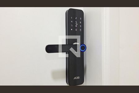 Fechadura eletrônica de apartamento à venda com 2 quartos, 38m² em Água Branca, São Paulo