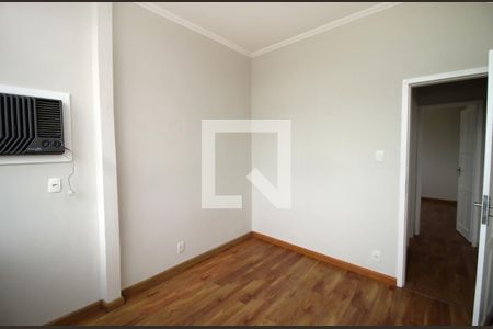 Quarto 1 de apartamento para alugar com 2 quartos, 60m² em Penha Circular, Rio de Janeiro