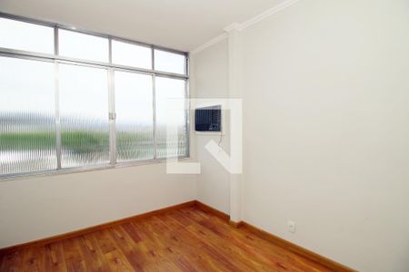Quarto 1 de apartamento para alugar com 2 quartos, 60m² em Penha Circular, Rio de Janeiro