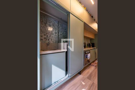 Sala/Cozinha de apartamento para alugar com 2 quartos, 70m² em Vila Madalena, São Paulo