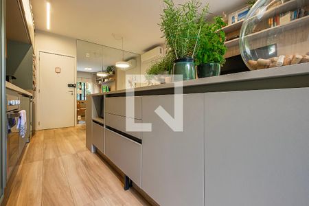 Sala/Cozinha de apartamento para alugar com 2 quartos, 70m² em Vila Madalena, São Paulo