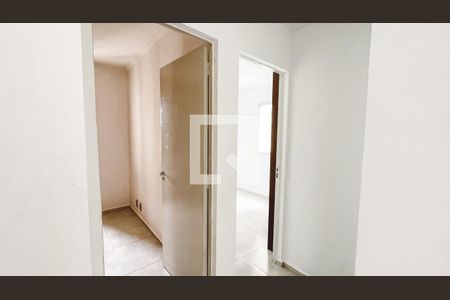 Hall de apartamento para alugar com 2 quartos, 50m² em Carandiru, São Paulo