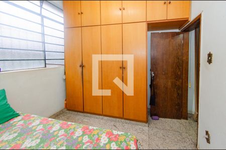 Quarto 1 de casa à venda com 4 quartos, 220m² em Nova Suíça, Belo Horizonte