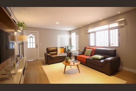 Casa à venda com 3 quartos, 165m² em Vila Paulo Silas, São Paulo