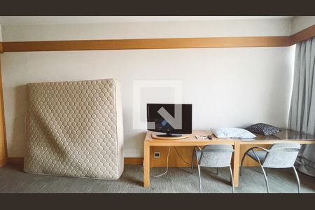 Sala/Quarto de kitnet/studio à venda com 1 quarto, 35m² em Jardim Sao Paulo(zona Norte), São Paulo