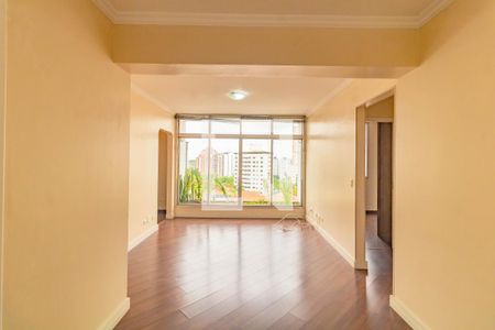 Sala de apartamento para alugar com 2 quartos, 70m² em Vila Alexandria, São Paulo