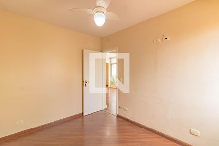 Quarto 1 de apartamento para alugar com 2 quartos, 70m² em Vila Alexandria, São Paulo