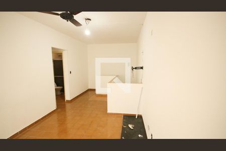 Sala/Quarto de apartamento para alugar com 1 quarto, 62m² em Canto do Forte, Praia Grande