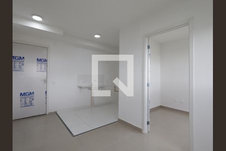 Sala de apartamento à venda com 2 quartos, 32m² em Vila Suzana, São Paulo