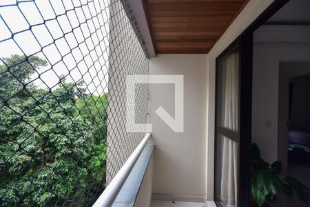 Varanda de apartamento à venda com 2 quartos, 68m² em Jardim Maria Rosa, Taboão da Serra