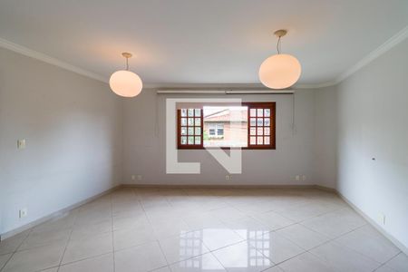 Sala de casa à venda com 3 quartos, 200m² em Vila Suzana, São Paulo