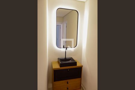 Banheiro de casa à venda com 1 quarto, 149m² em Km 18, Osasco