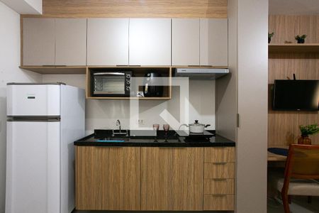 Cozinha de apartamento para alugar com 1 quarto, 27m² em Vila Matilde, São Paulo
