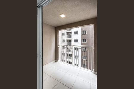 Varanda de apartamento para alugar com 2 quartos, 34m² em Parque Industrial Tomas Edson, São Paulo
