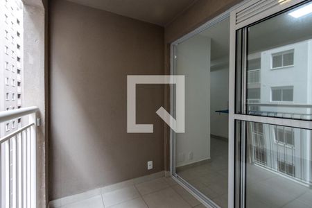 Varanda de apartamento para alugar com 2 quartos, 34m² em Parque Industrial Tomas Edson, São Paulo