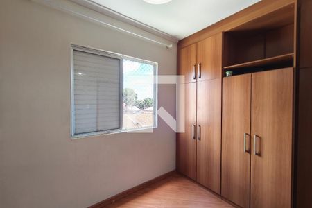 Quarto 2 de apartamento para alugar com 2 quartos, 60m² em Jardim Andorinhas, Campinas