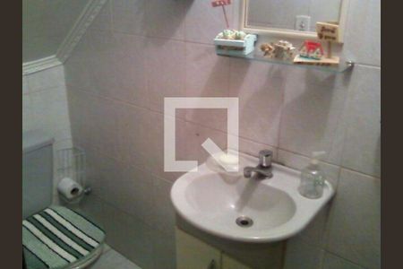 Casa à venda com 2 quartos, 100m² em Vila Nova Galvão, São Paulo