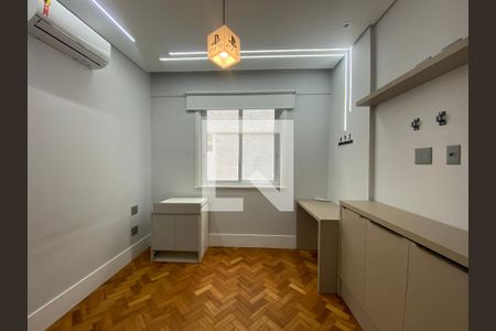 Quarto 1 de apartamento à venda com 2 quartos, 75m² em Ipanema, Rio de Janeiro