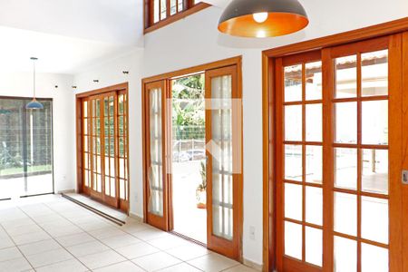 Casa de Condomínio para alugar com 3 quartos, 304m² em Vila Joao Xxiii, Vinhedo