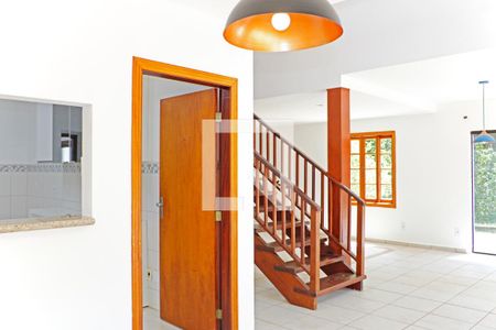 Casa de Condomínio para alugar com 3 quartos, 304m² em Vila Joao Xxiii, Vinhedo